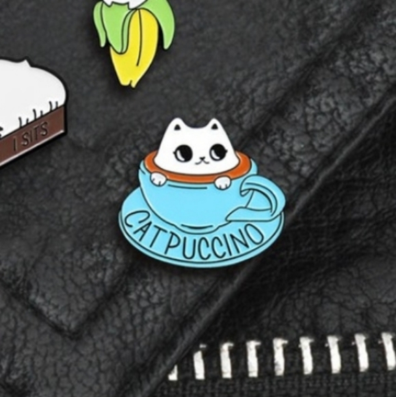 Cat Catpuccino Brooch Pin - Picture 2 of 4